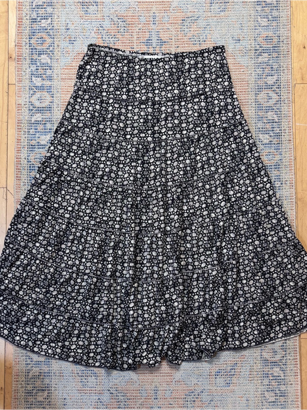 Max Studio Black and White Patterned Tiered Midi Skirt Size Small